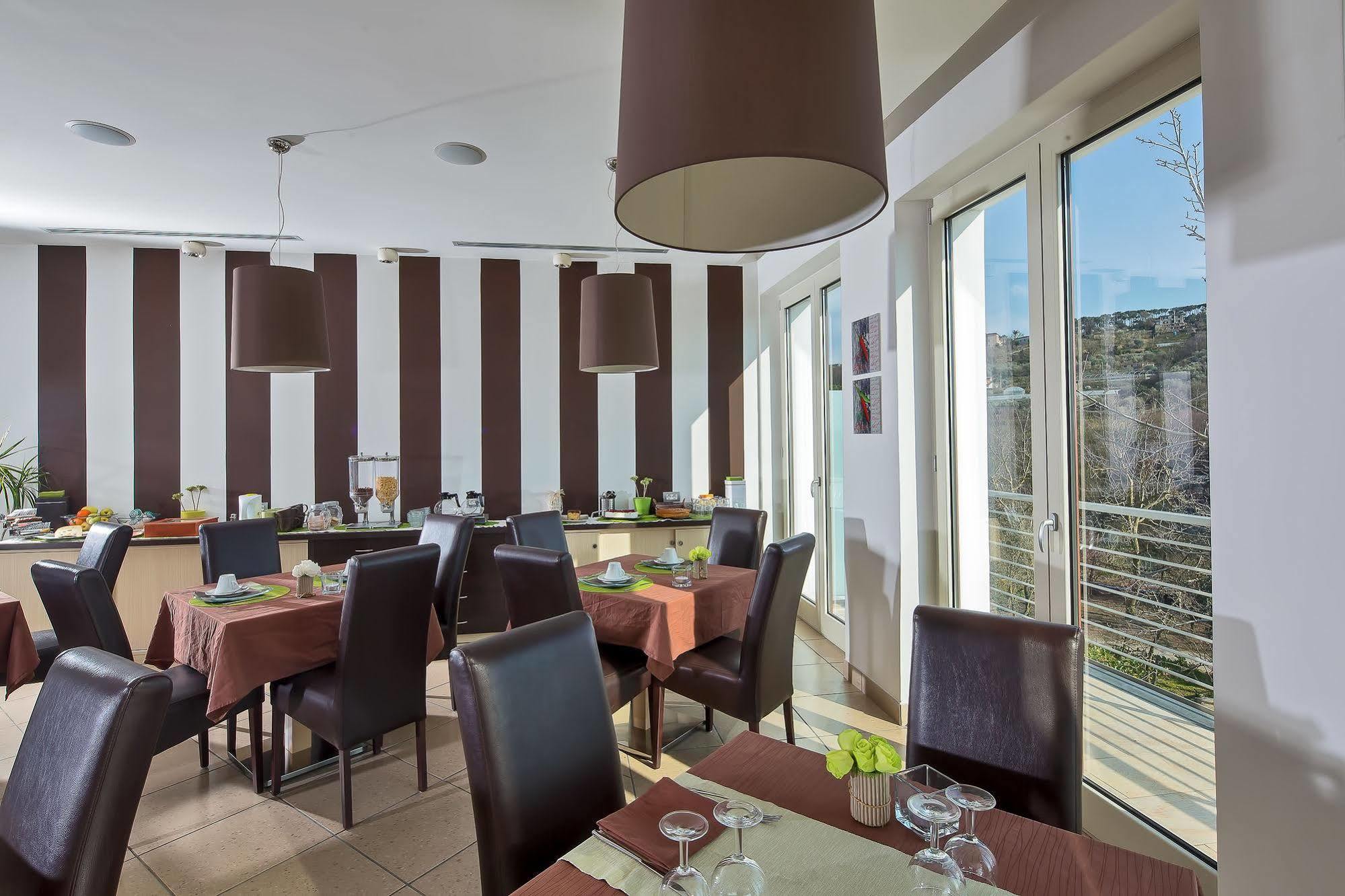 De Maria House Bed & Breakfast Sant'Agata sui due Golfi Bagian luar foto