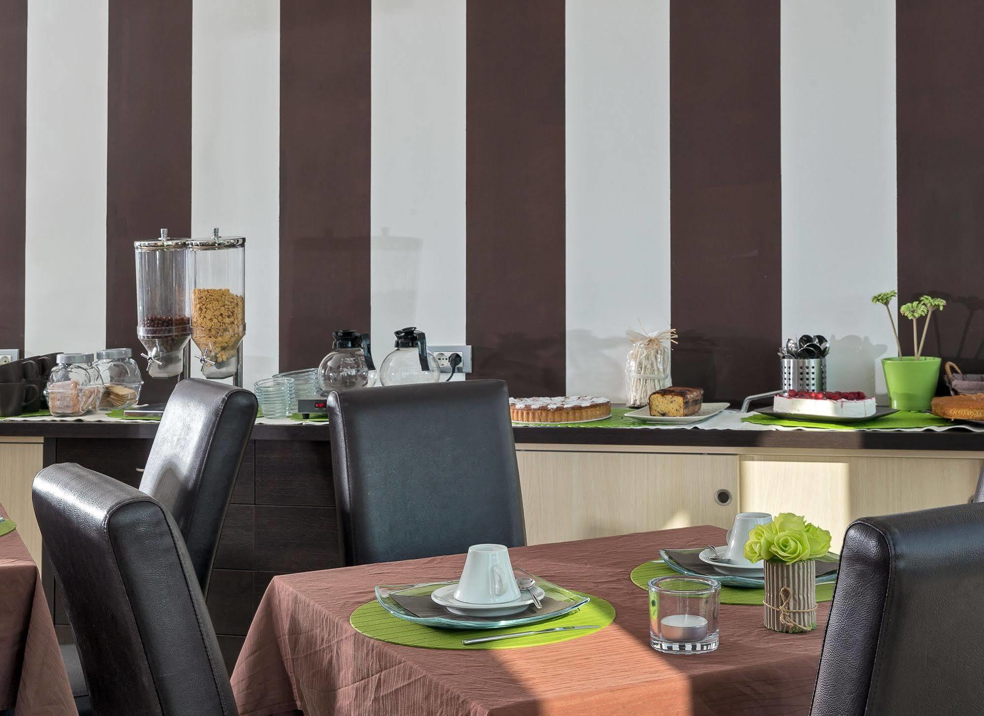 De Maria House Bed & Breakfast Sant'Agata sui due Golfi Bagian luar foto